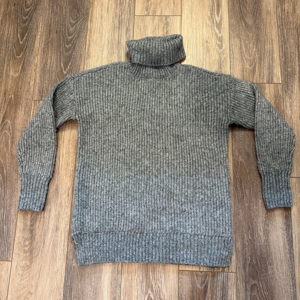Nine West Turtleneck Wool Blend Sweater Gray SZ Small Preppy  Warm Y2K